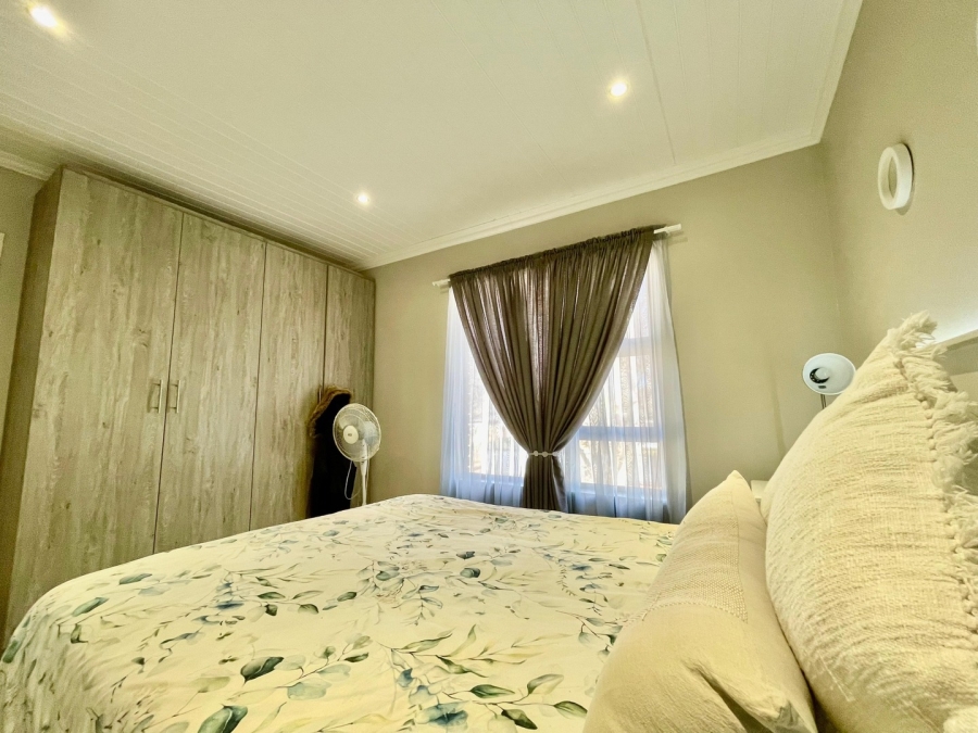 2 Bedroom Property for Sale in Potchefstroom North West